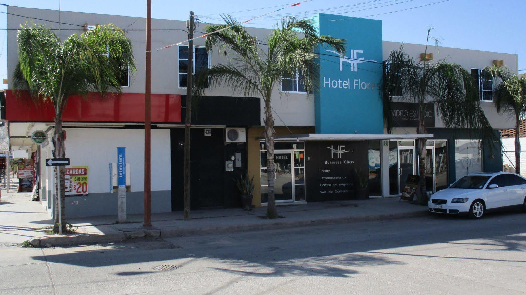 Hotel Flores Guamuchil Exterior photo